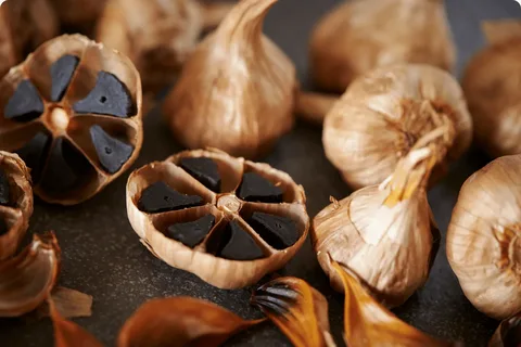 سیر سیاه تازه با فرآوری کنترل شده و حداقل دست کاری صنعتی